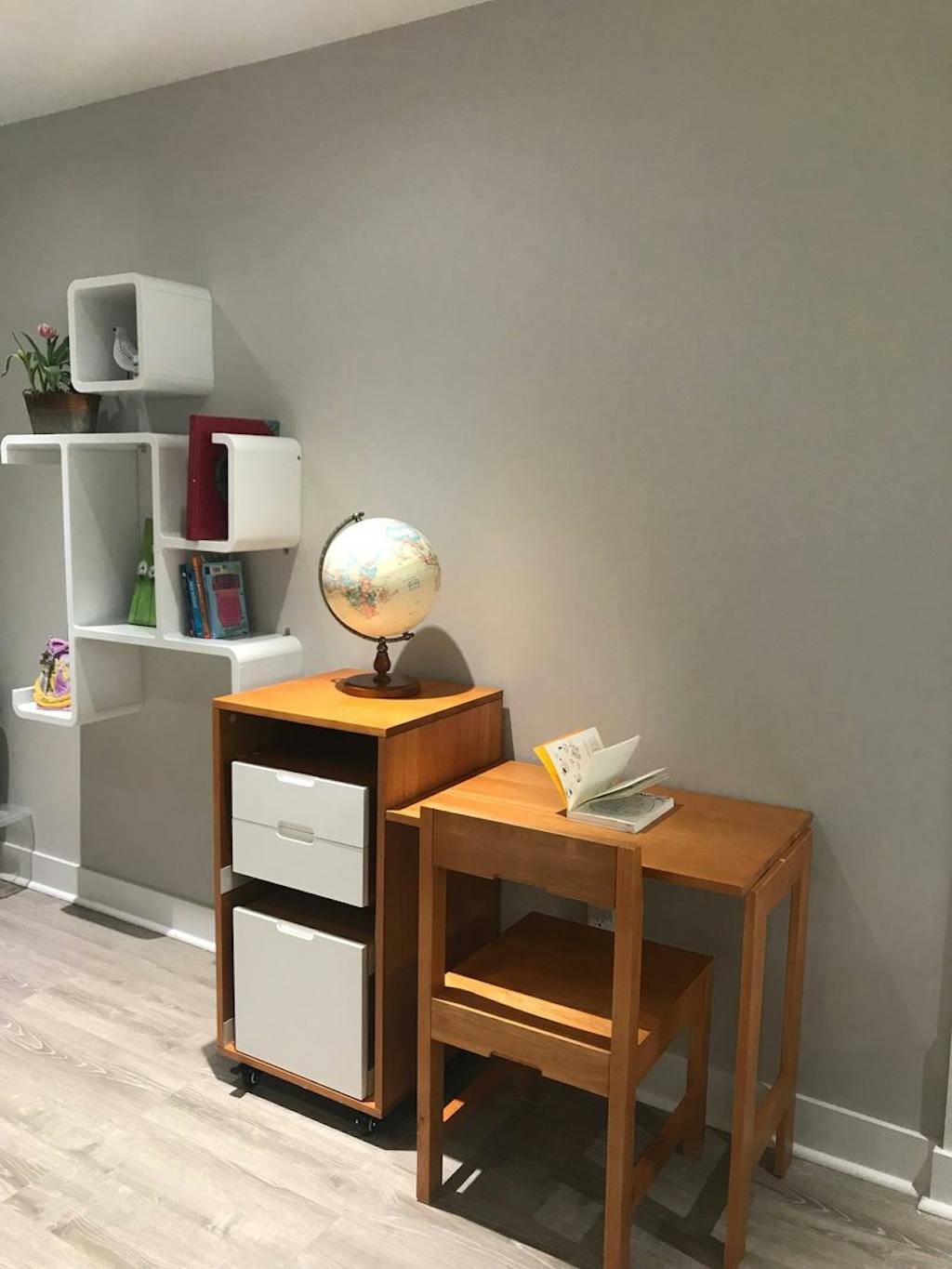 Transforming Ludovico Office Expand Furniture